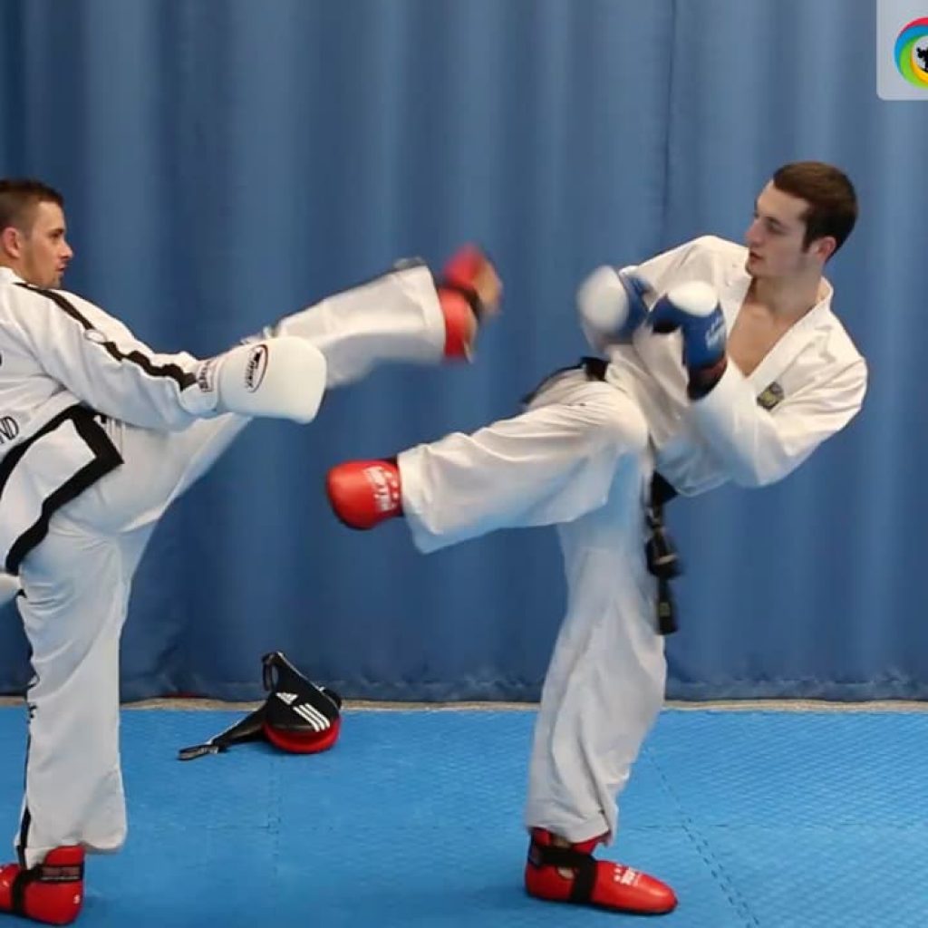 ITF sparring training focused on countering the lead leg technique