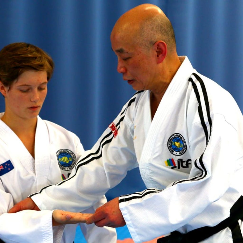 GM Lan teaching Joong Gun Tul
