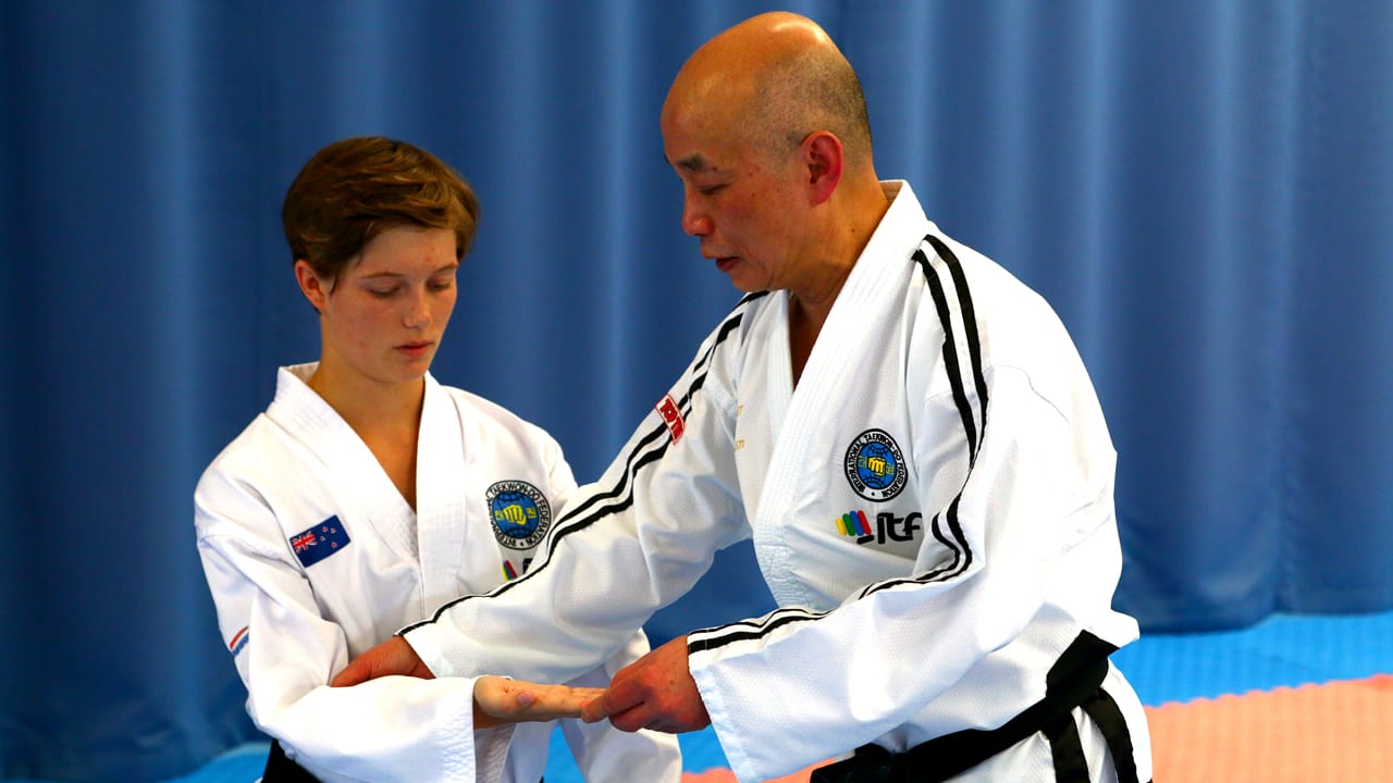 GM Lan teaching Joong Gun Tul